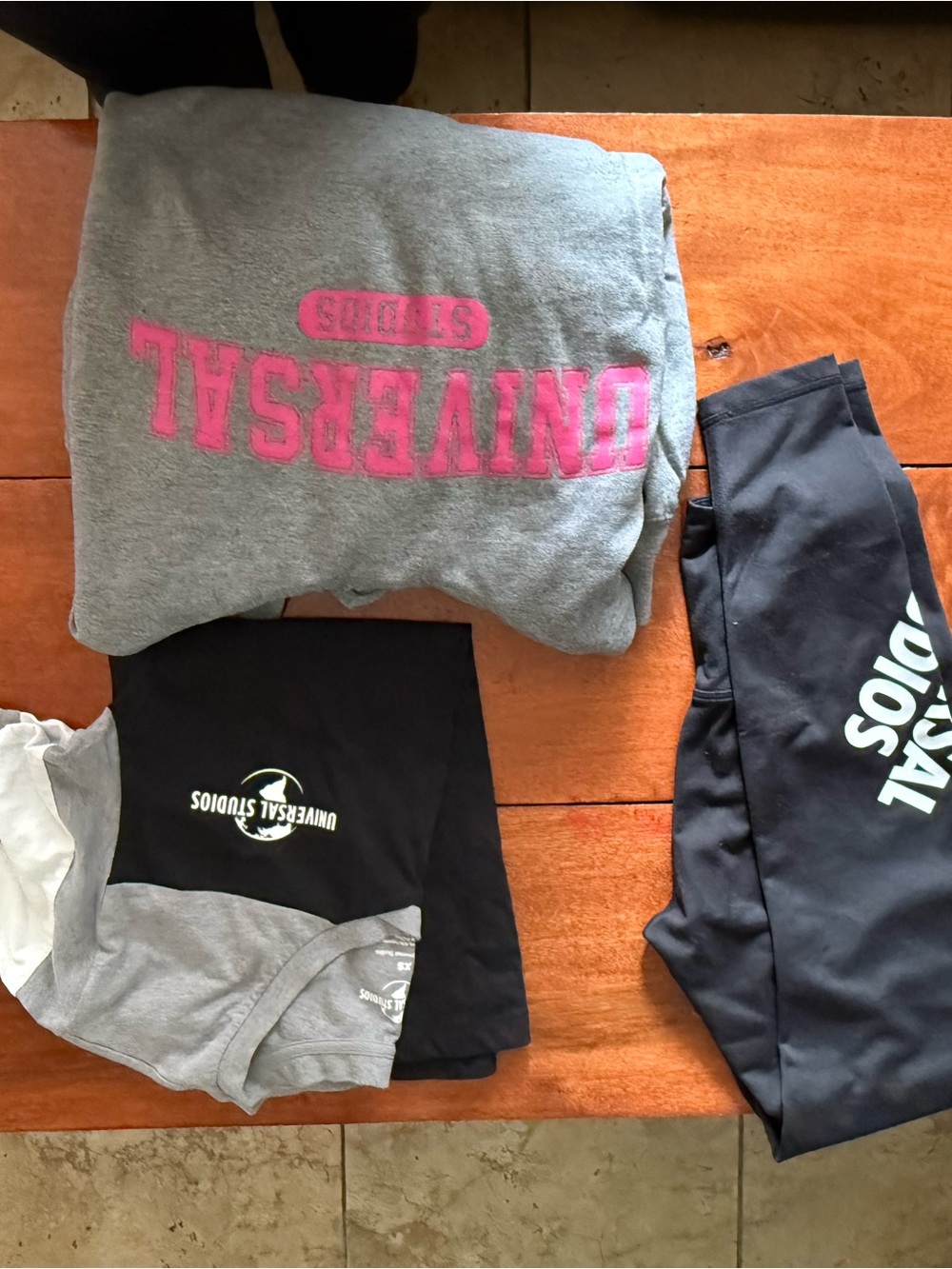 Universal Studios Black Logo Leggings with White Print match tee shirt hoodie